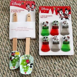 Disney Festive Mickey Mouse Kitchen Set - Green, Red, Gray